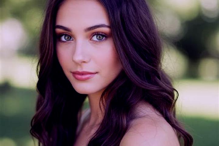Grace, 27, a brunette hazel-eyed mixed companion based in Raudeberg. Offering Domination, CIM, Party Girl. Available for incall and outcall, overnight bookin...