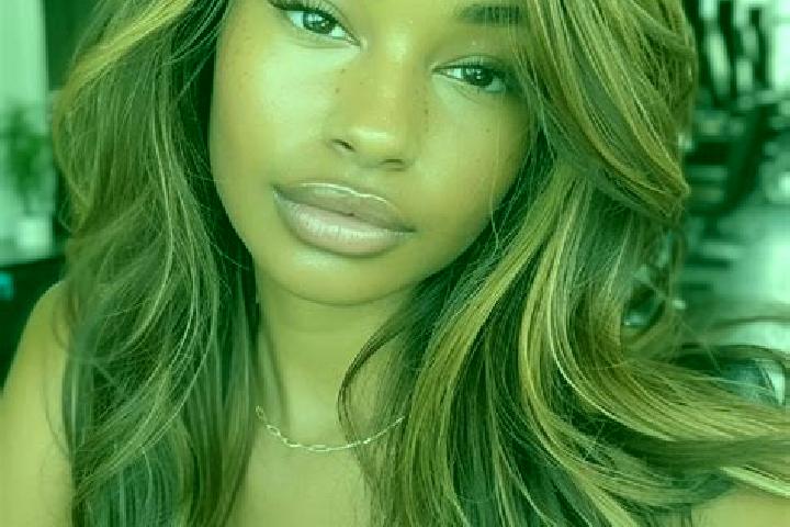 Grace, 27, a dark blonde amber-eyed ebony companion based in Bergham. Offering Girlfriend Experience, Striptease, Couples. Available for incall and outcall, ...