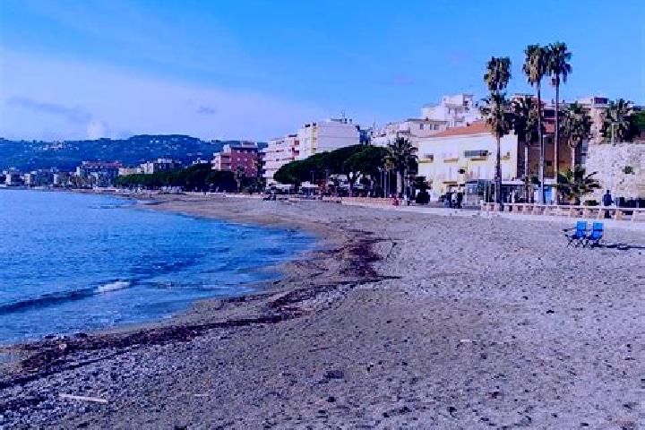 Grace, 27 — Escort in San Bartolomeo al Mare, Italy