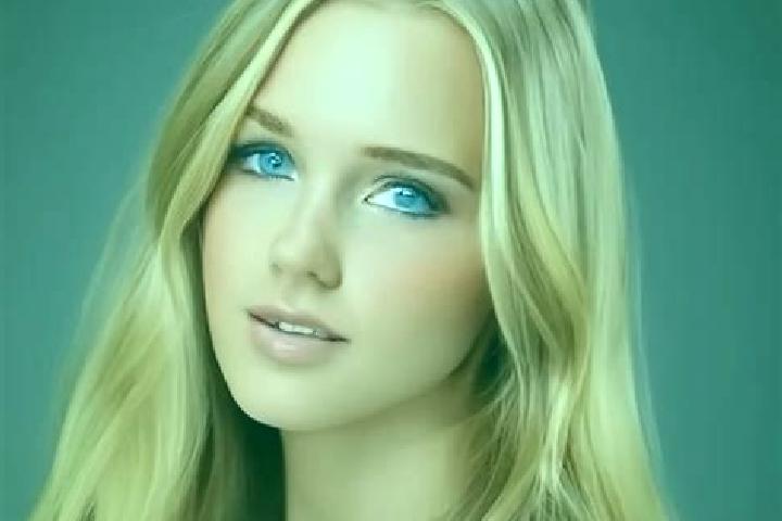 Grace, 28, a dark blonde dark-eyed slavic companion based in Dudswell. Offering A-Level, BDSM, Dinner Date. Available for incall and outcall, day and evening...