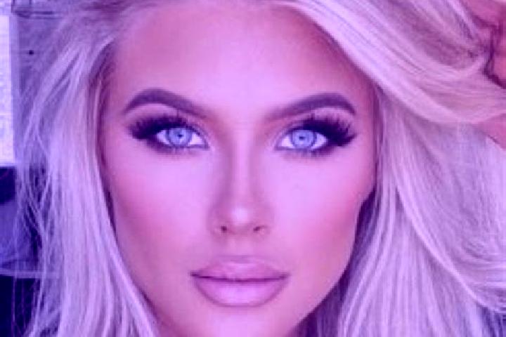 Grace, 28, a platinum blonde amber-eyed latina companion based in Syalyets. Offering Tantra, Overnight, Fetish, Massage. Available for incall and outcall, ov...