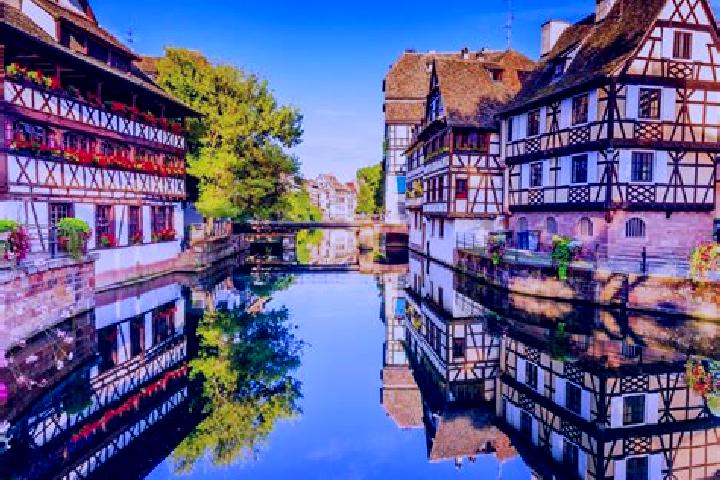 Grace, 29 — Escort in Les Chartreux, France