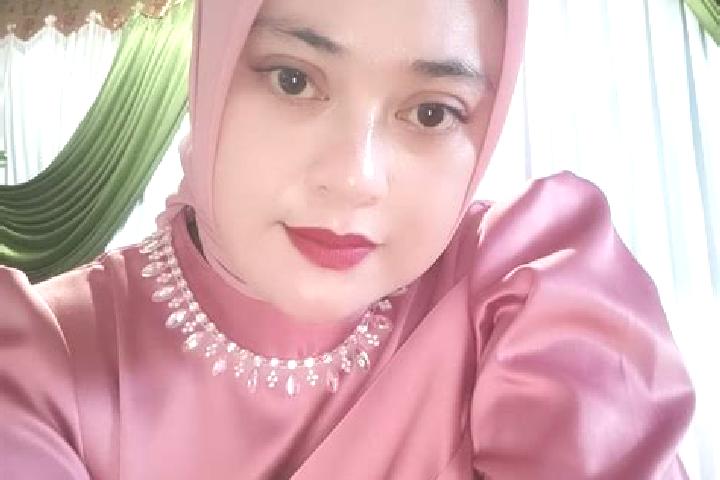 Grace, 29 — Escort in Sinjai, Indonesia