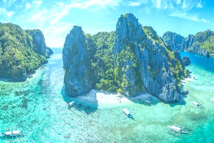 Grace, 30 — Escort in Cuevas, Philippines
