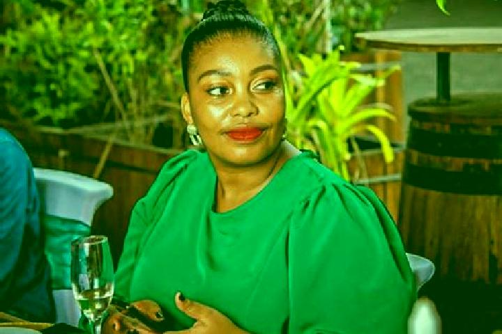 Grace, 30 — Escort in Mamela Pli, Ivory Coast