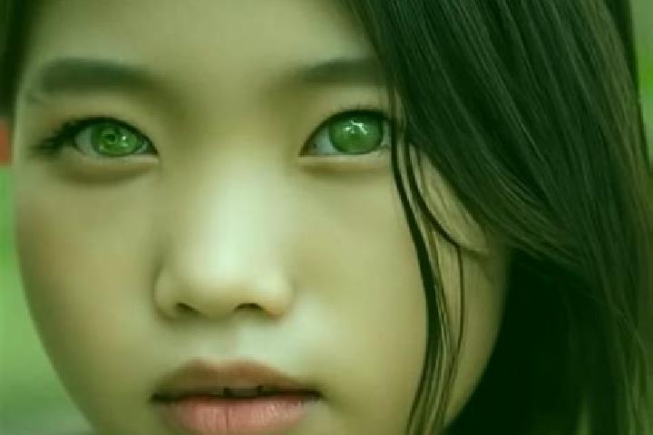 Grace, 31, a chestnut green-eyed asian companion based in Sulz im Wienerwald. Offering Erotic Massage, Dinner Date, Overnight. Available for incall and outca...