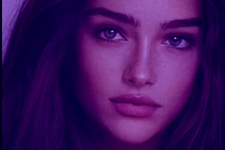 Grace, 31, a chestnut grey-eyed caucasian companion based in San Giacomo degli Schiavoni. Offering Party Girl, Massage, A-Level, Dinner Date, Couples. Availa...