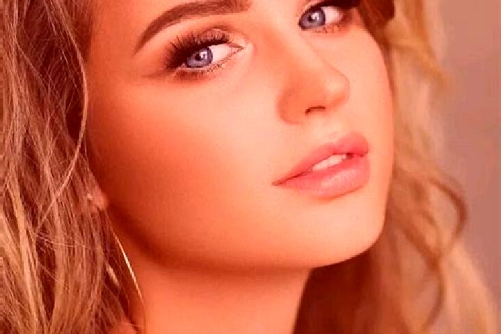 Grace, 31, a dark blonde blue-eyed ebony companion based in Simaria. Offering OWO, Dinner Date, BDSM, Tantra. Available for incall and outcall, overnight boo...