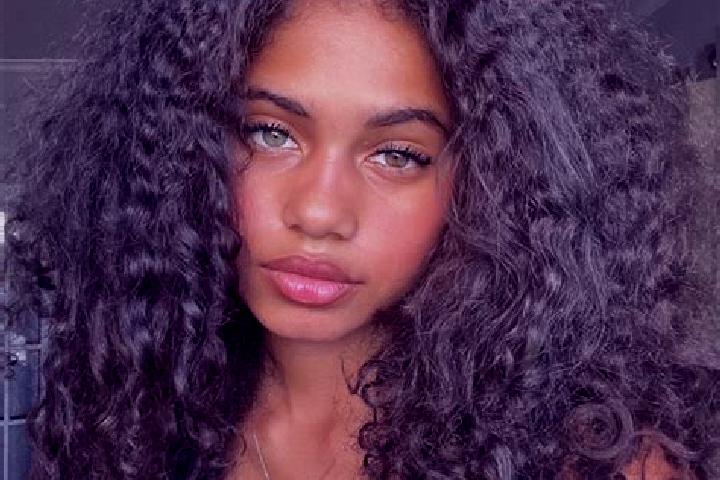 Grace, 32, a auburn blue-eyed ebony companion based in Prabumulih. Offering Duos, Party Girl, CIM, BDSM, Couples. Available for incall and outcall, overnight...