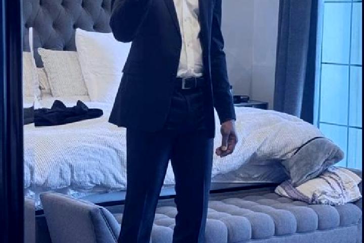 Grace, 32, a black dark-eyed ebony companion based in Pakapasan Ilir. Offering Domination, CIM, Tantra, Roleplay. Available for incall and outcall, day and e...