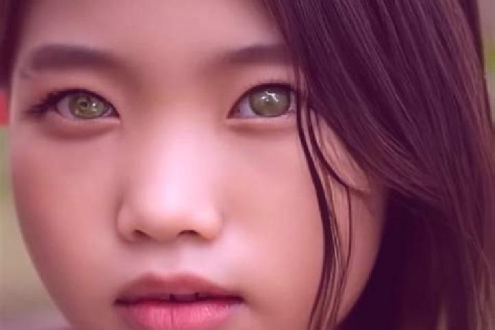 Grace, 32, a brunette green-eyed asian companion based in Horam. Offering BDSM, Duos, Tantra, Deep French Kissing. Available for incall and outcall, day and ...