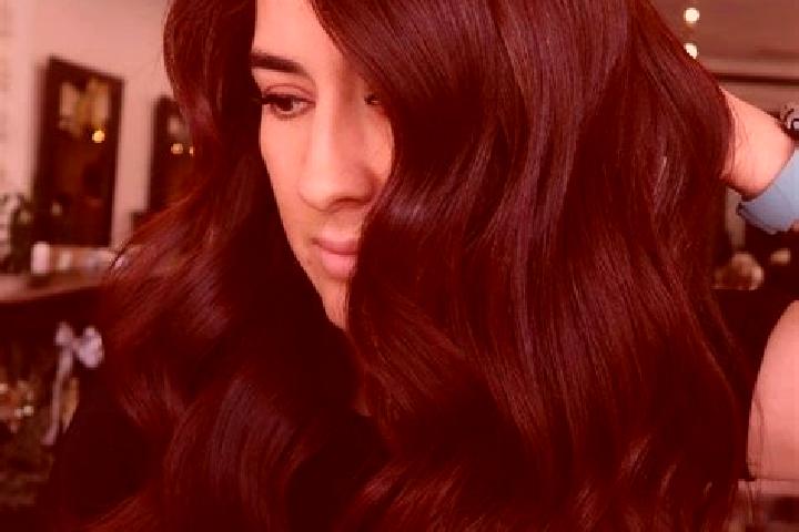 Grace, 33, a auburn dark-eyed mixed companion based in Consejo. Offering Striptease, Fetish, BDSM. Available for incall and outcall, day and evening dates.