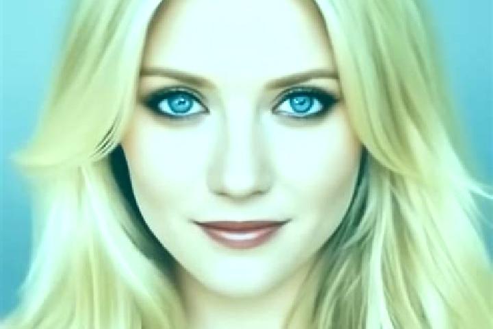 Grace, 33, a blonde grey-eyed european companion based in Palo Alto. Offering Roleplay, Party Girl, Domination, A-Level. Available for incall and outcall, da...