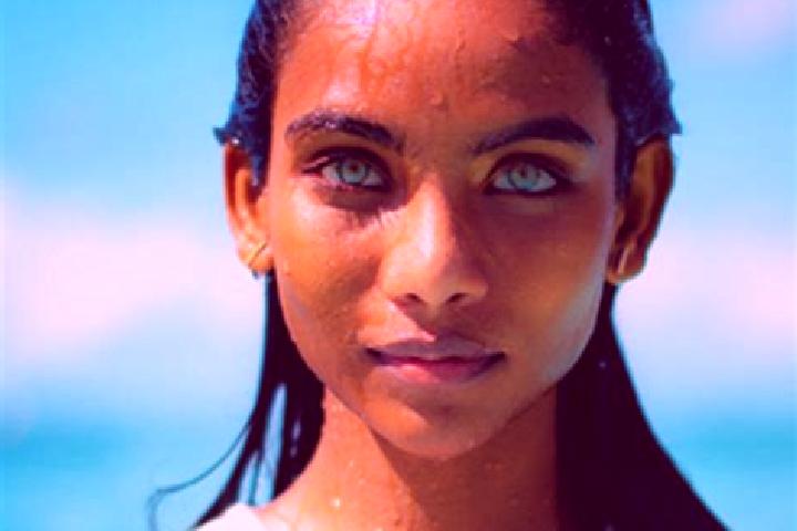 Grace, 33, a red blue-eyed indian companion based in Wantan. Offering A-Level, Tantra, OWO, Party Girl. Available for incall and outcall, day and evening dates.