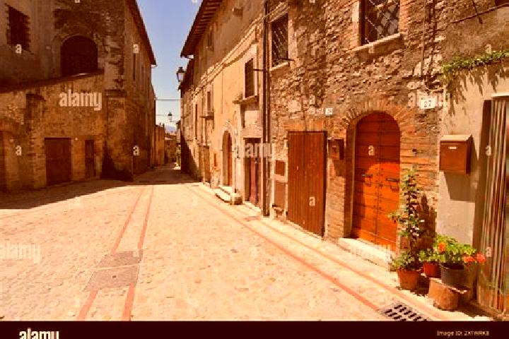 Grace, 33 — Escort in Penna in Teverina, Italy
