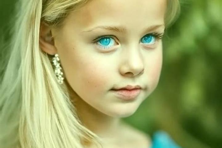 Grace, 34, a blonde blue-eyed mediterranean companion based in Hellak. Offering Deep French Kissing, Dinner Date, Travel Companion, Erotic Massage. Available...