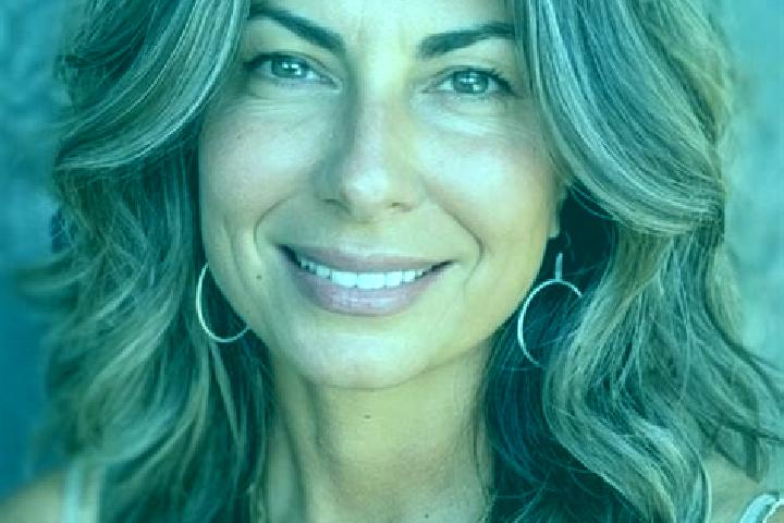 Grace, 34, a brunette grey-eyed caucasian companion based in Wajak. Offering Travel Companion, Erotic Massage, CIM, Girlfriend Experience, BDSM. Available fo...
