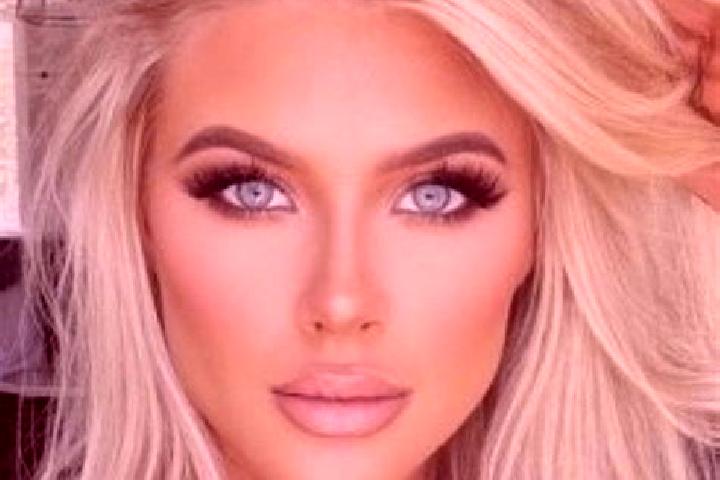 Grace, 34, a platinum blonde grey-eyed middle eastern companion based in Atoyac. Offering Travel Companion, Deep French Kissing, Domination. Available for in...