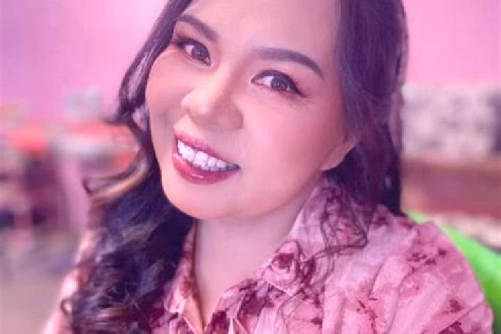 Grace, 34 — Escort in Pingkan, China