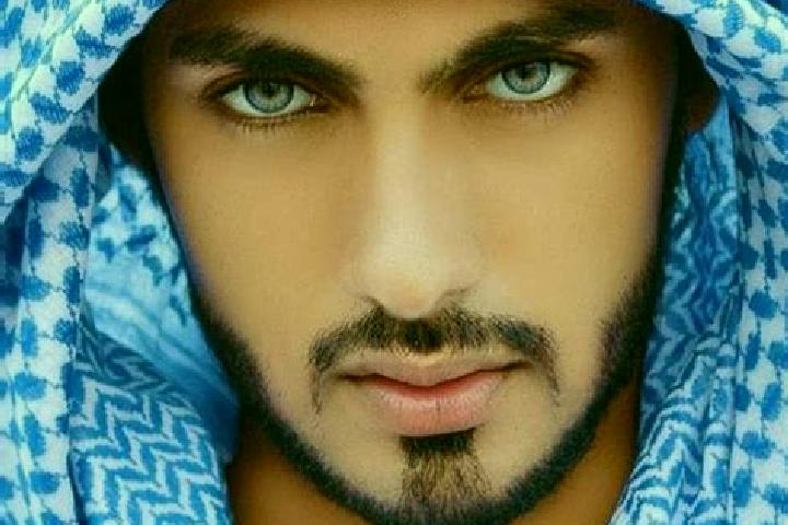 Grace, 35, a auburn blue-eyed middle eastern companion based in San Antonio de los Cobres. Offering A-Level, Domination, BDSM. Available for incall and outca...