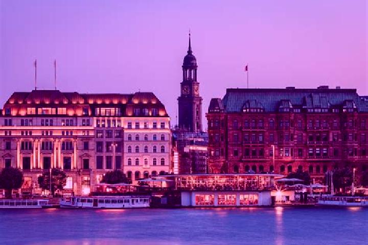 Grace, 35 — Escort in Mellosa, Sweden