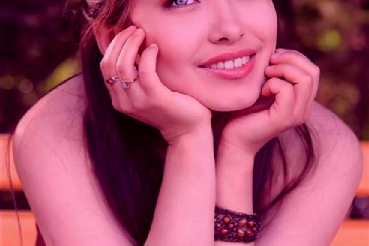 Grace, 36, a auburn blue-eyed asian companion based in Quy Chau. Offering Deep French Kissing, Striptease, Travel Companion, Couples. Available for incall an...