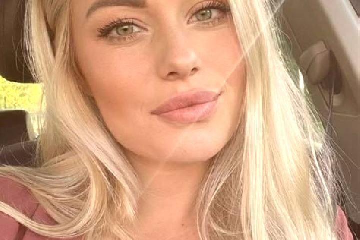 Grace, 36, a blonde hazel-eyed indian companion based in Tirumullaivasal. Offering Prostate Massage, Travel Companion, Couples. Available for incall and outc...