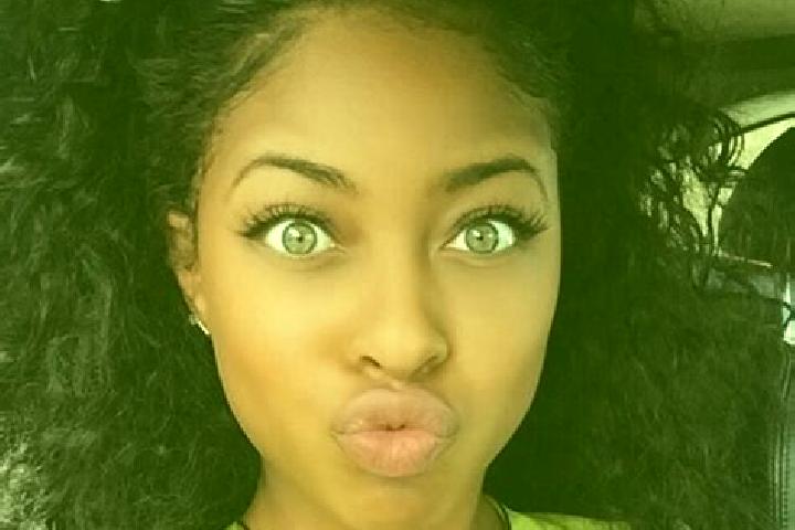 Grace, 37, a black green-eyed ebony companion based in Sagrada Familia. Offering Tantra, Deep French Kissing, Roleplay, Dinner Date, BDSM. Available for inca...