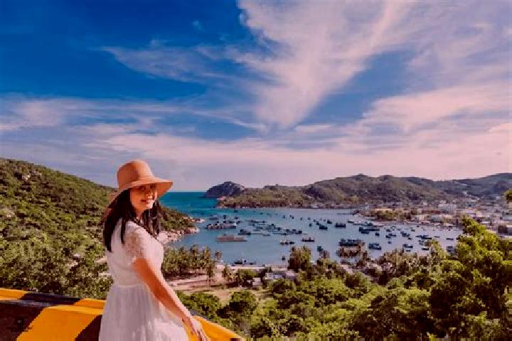 Grace, 37 — Escort in Ban Na Hy, Vietnam