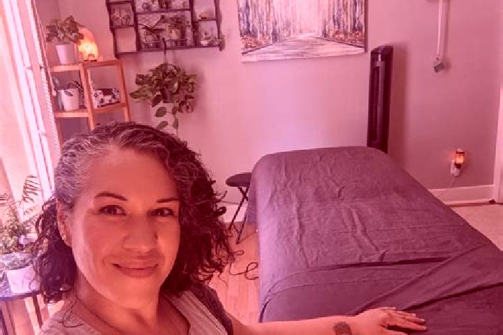 Grace, 38, a black grey-eyed ebony companion based in Neri. Offering Fetish, Dinner Date, Massage, Overnight. Available for incall and outcall, day and eveni...