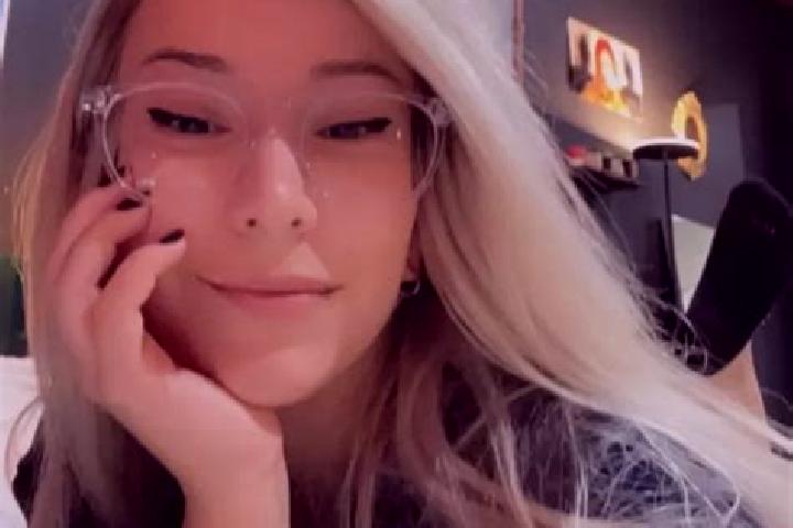 Grace, 38, a blonde amber-eyed indian companion based in Soligny-la-Trappe. Offering Fetish, Dinner Date, CIM. Available for incall and outcall, day and even...