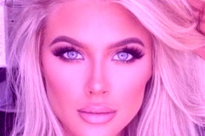 Grace, 38, a platinum blonde dark-eyed mixed companion based in Fenghuanglu. Offering BDSM, Overnight, Girlfriend Experience, 69. Available for incall and ou...