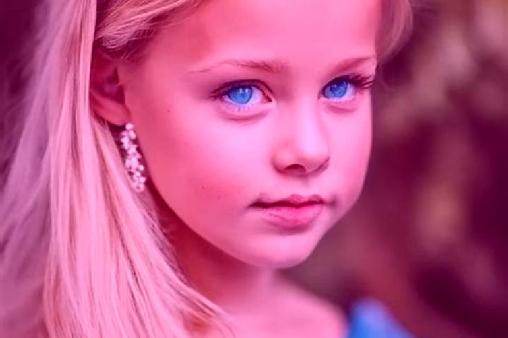 Grace, 39, a blonde blue-eyed indian companion based in Valea Anei. Offering GFE, 69, Party Girl. Available for incall and outcall, day and evening dates.