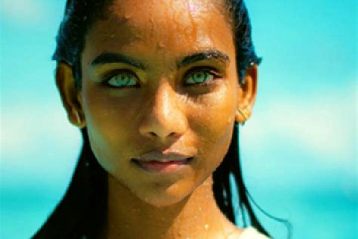 Grace, 39, a red blue-eyed indian companion based in Albiate. Offering Girlfriend Experience, Striptease, BDSM, Roleplay. Available for incall and outcall, o...