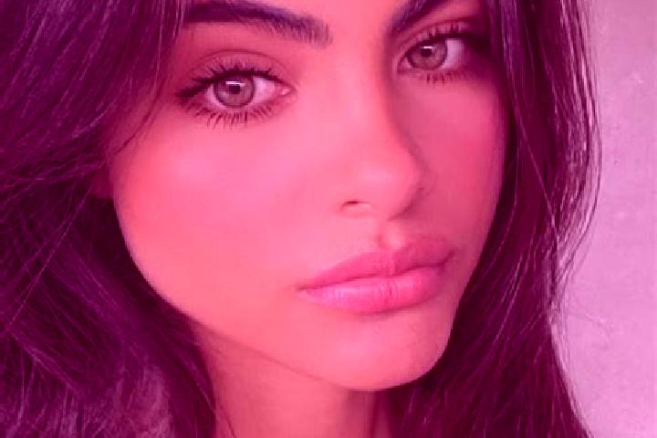 Hannah, 20, a chestnut green-eyed indian companion based in Illela. Offering Couples, Prostate Massage, BDSM. Available for incall and outcall, day and eveni...