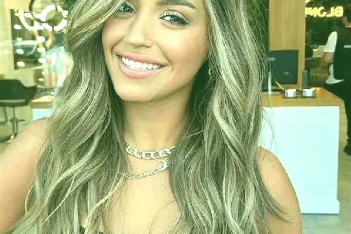 Hannah, 20, a dark blonde dark-eyed mixed companion based in Vallemaio. Offering OWO, 69, CIM. Available for incall and outcall, day and evening dates.