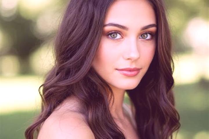 Hannah, 20, a dark blonde hazel-eyed mediterranean companion based in Sudomerice. Offering Fetish, OWO, Girlfriend Experience, Travel Companion. Available fo...