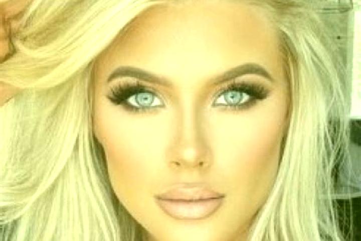 Hannah, 20, a platinum blonde dark-eyed mediterranean companion based in Palo Negro. Offering A-Level, Erotic Massage, Couples, Domination, Massage. Availabl...