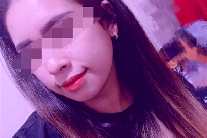 Hannah, 20, a red dark-eyed mediterranean companion based in Shaozhuang. Offering Duos, Fetish, BDSM. Available for incall and outcall, overnight bookings av...