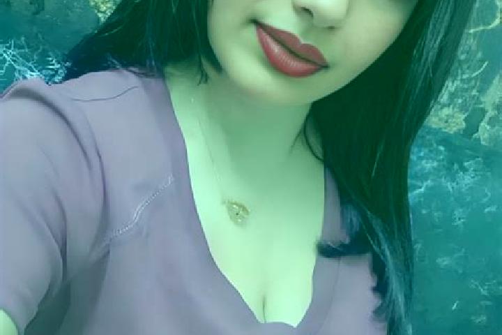 Hannah, 20 — Escort in Kahriz-e Salim, Iran