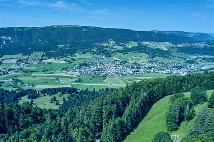 Hannah, 20 — Escort in Reconvilier, Switzerland