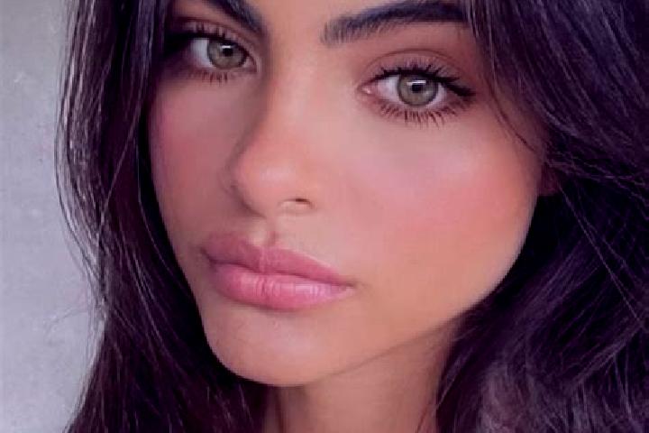 Hannah, 21, a brunette green-eyed caucasian companion based in Luecheng. Offering GFE, Couples, Domination, Girlfriend Experience. Available for incall and o...