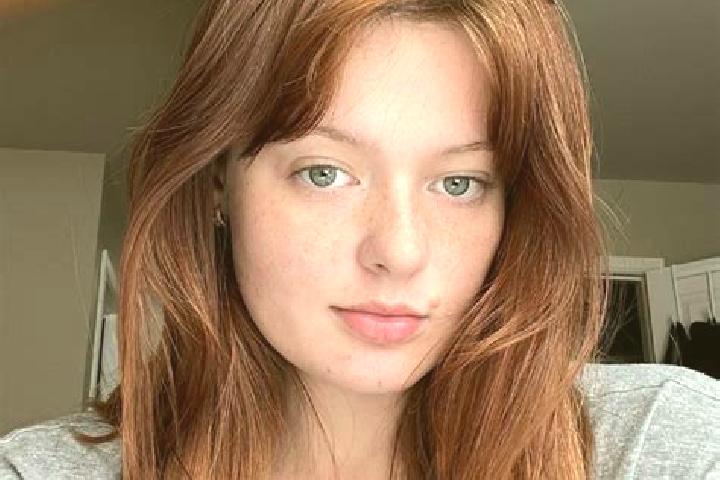 Hannah, 21, a red brown-eyed indian companion based in Oberaich. Offering Travel Companion, Overnight, Girlfriend Experience. Available for incall and outcal...