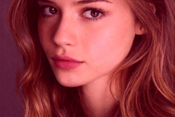 Hannah, 22, a auburn hazel-eyed caucasian companion based in Muang Khamkeut. Offering Erotic Massage, A-Level. Available for incall and outcall, overnight bo...
