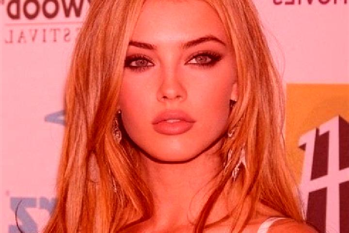 Hannah, 22, a blonde hazel-eyed caribbean companion based in Villefranche-d Albigeois. Offering A-Level, Deep French Kissing, Massage. Available for incall a...