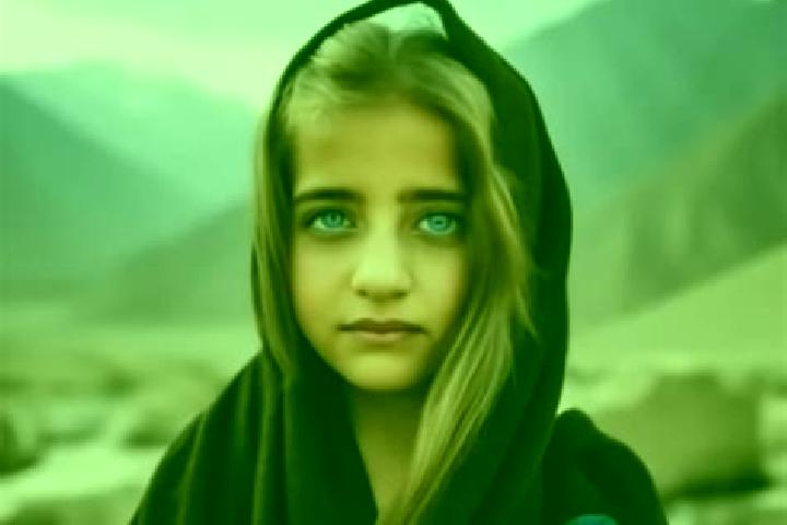 Hannah, 23, a blonde brown-eyed middle eastern companion based in Diogo de Vasconcelos. Offering 69, Roleplay, Couples, Travel Companion. Available for incal...
