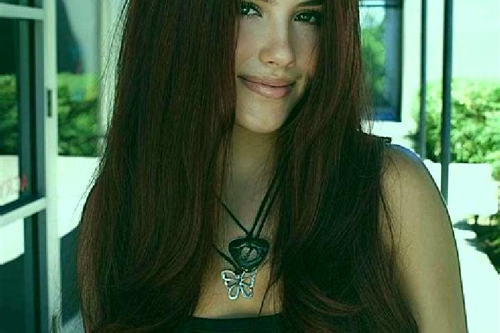 Hannah, 24, a auburn dark-eyed mixed companion based in Sakiare. Offering Massage, Party Girl, Couples, Domination, GFE. Available for incall and outcall, ov...