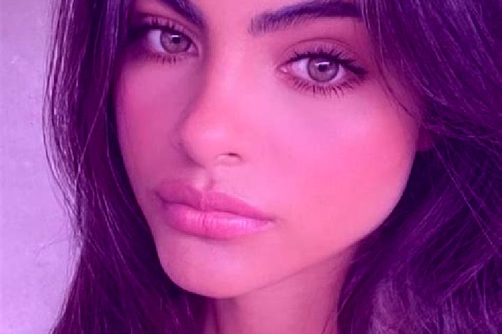Hannah, 24, a black hazel-eyed mixed companion based in Poggio Picenze. Offering Duos, Dinner Date, Erotic Massage, 69. Available for incall and outcall, ove...