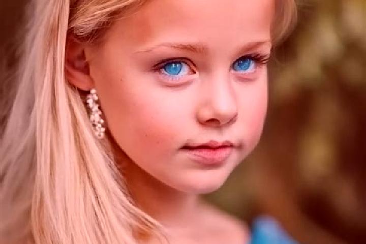 Hannah, 24, a blonde blue-eyed caucasian companion based in East McKeesport. Offering Overnight, Erotic Massage, Massage, GFE, 69. Available for incall and o...