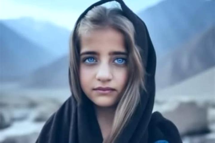 Hannah, 24, a blonde brown-eyed middle eastern companion based in Kongoue Kouadjokro. Offering Domination, Striptease, Massage. Available for incall and outc...